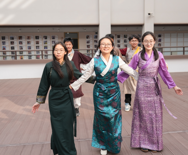 冲刺高考生学习很尽力他们的学习习惯也鼓励自己不断前行 冲刺高考生学习很尽力他们的学习习惯也鼓励自己不断前行
